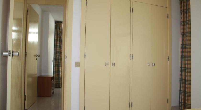 Image of One-Bedroom Apartment with Sea View 15