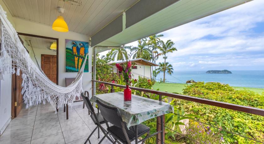 Image of Apartment with Sea View 7
