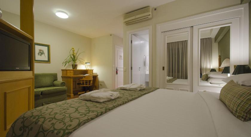 Image of Superior Suite 1