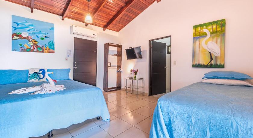 Image of Apartment with Sea View 15
