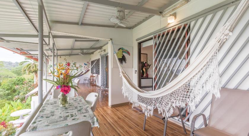 Image of Apartment with Sea View 7
