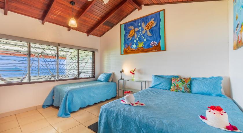 Image of Apartment with Sea View 13