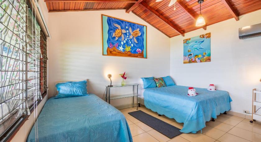 Image of Apartment with Sea View 14