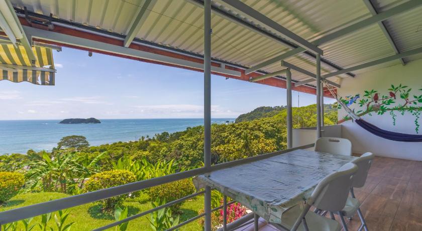 Image of Apartment with Sea View 5