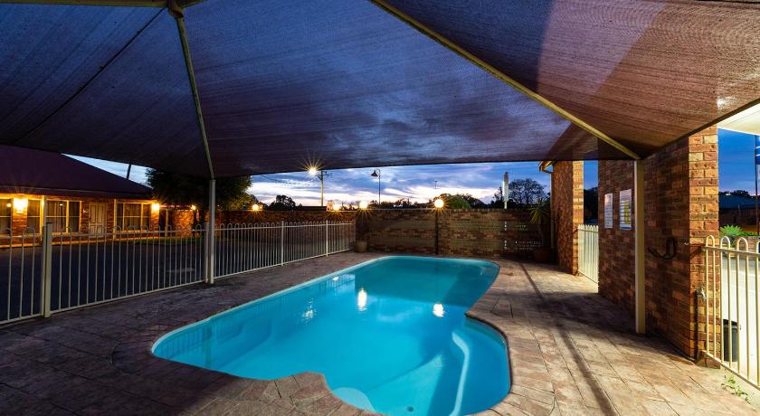 Parkes International photo