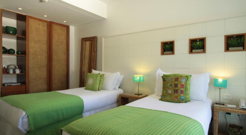 Image of Superior Room 7