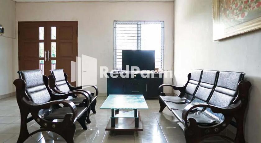 RedDoorz @ Victory Homestay Karawaci – Curugrendeng, ID