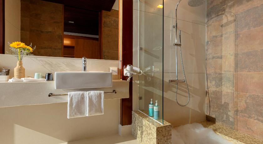 Image of Superior Twin Ocean View 7