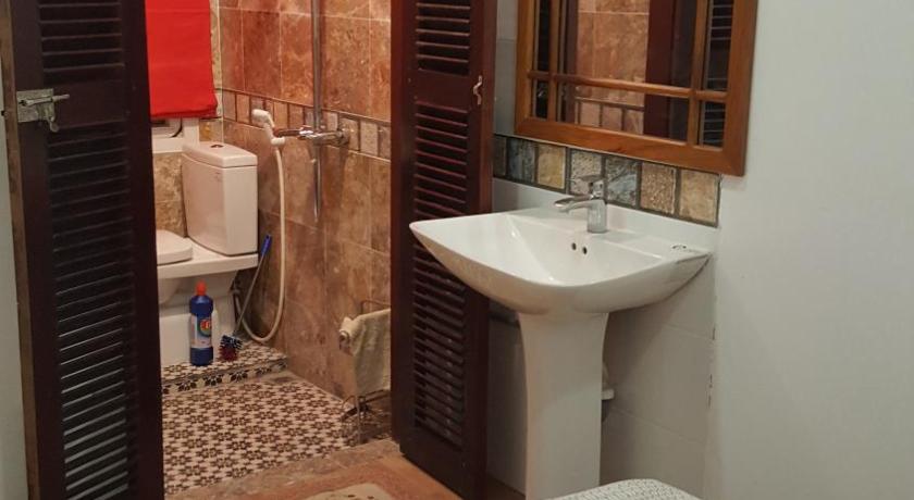 Best Price Ho Guom Apartments for Long Stay photo