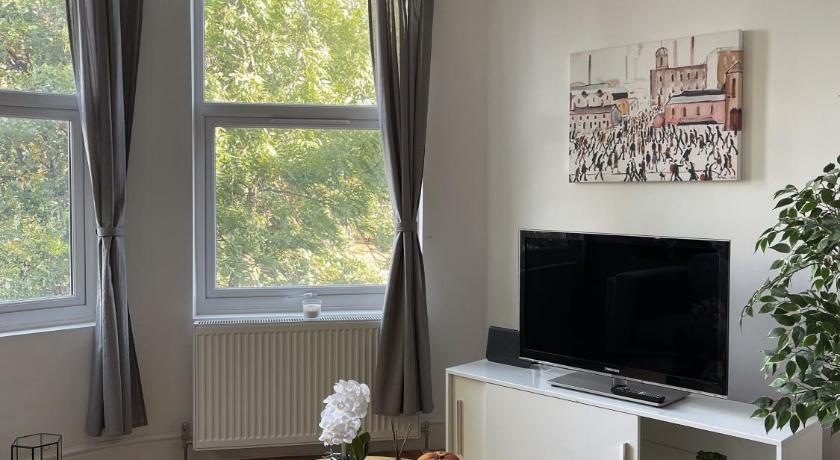 Luxuriously flat in Streatham photo