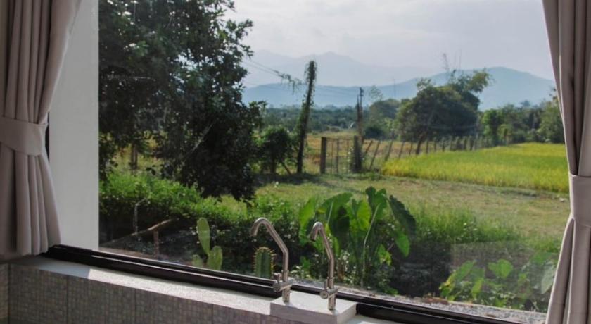 攀 Baanfanglamoon 4星级 酒店 套房