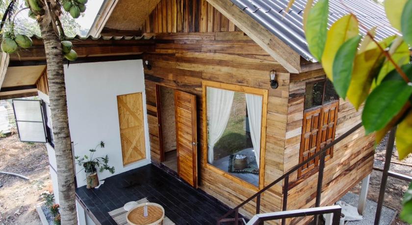 攀 Baanfanglamoon 4星级 酒店 景观