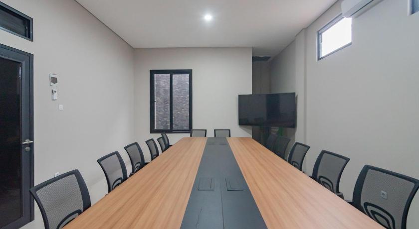 Elephant Eleven Residence – Bandung, ID