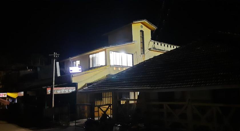 Nitish home stay ac room — Hotel in Malvan