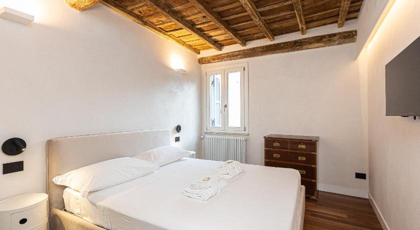 Coronari-Rental in Rome
