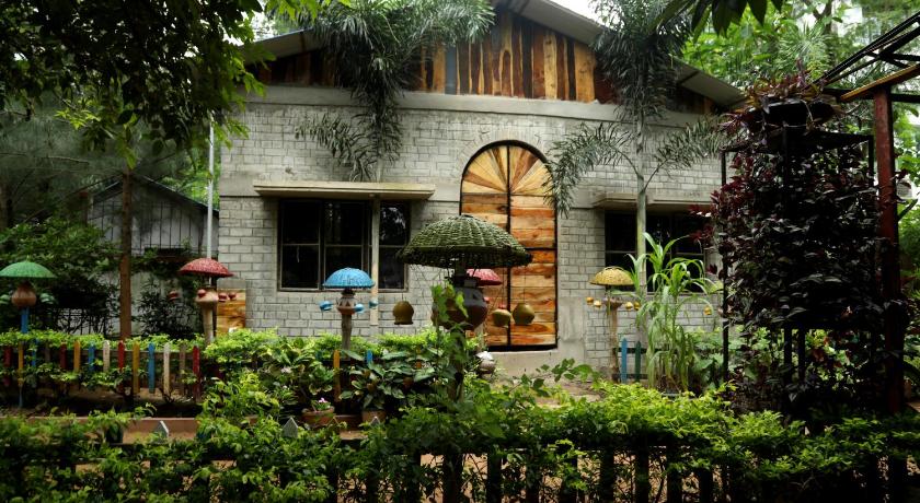 Panchobon Art Resort photo