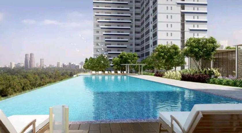 Lovely condo photo