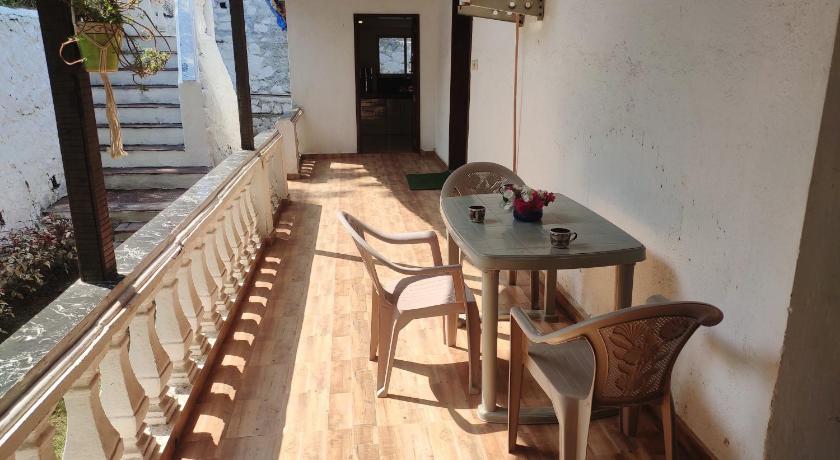 Alibag Russel's Inn AC Bungalow Nr Kashid, Revdanda photo
