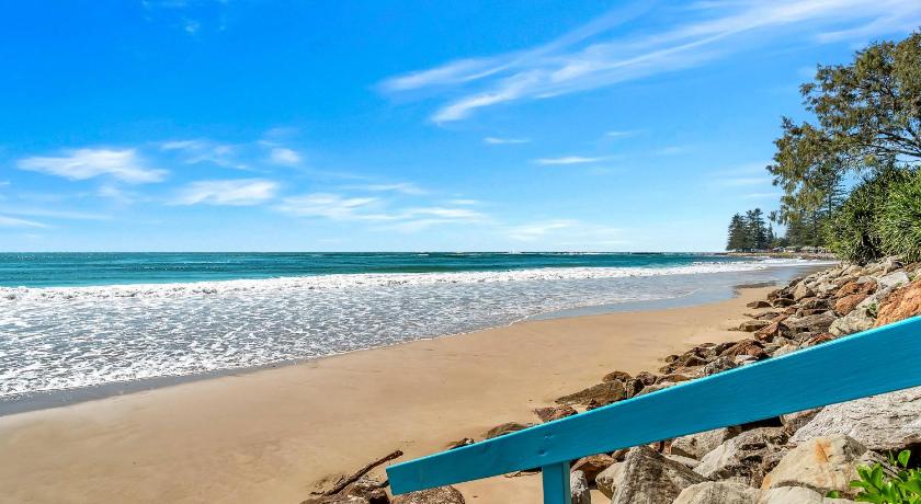 Beachside at Brooms photo