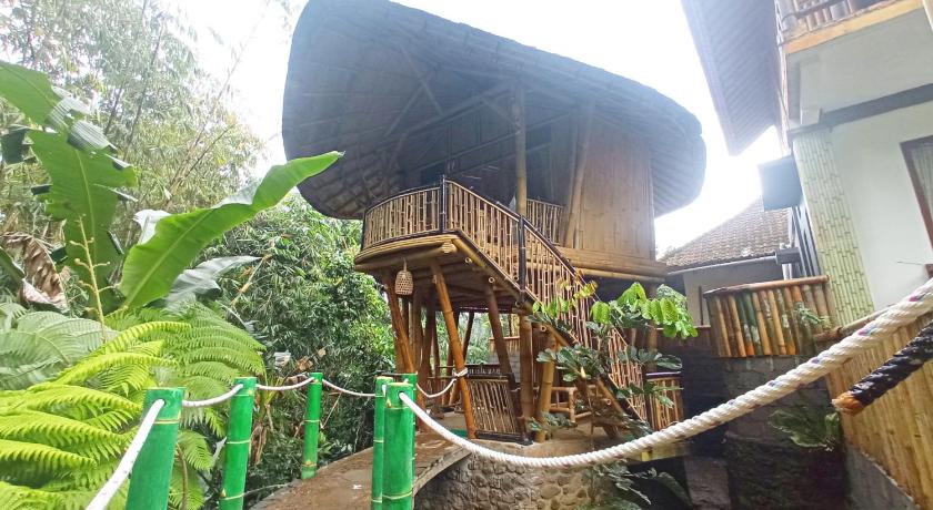 More about Pondok Salacca#bamboohouse#