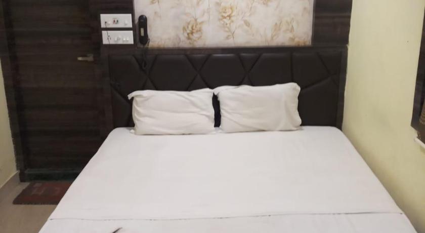 Hotel Rayan Inn photo