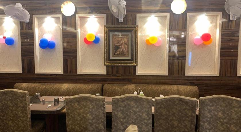 Hotel Ashoka Ganges – Varanasi, VA