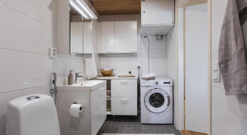 Quality Suite with Sauna - 2 Bedrooms - BRAND NEW 2022 photo