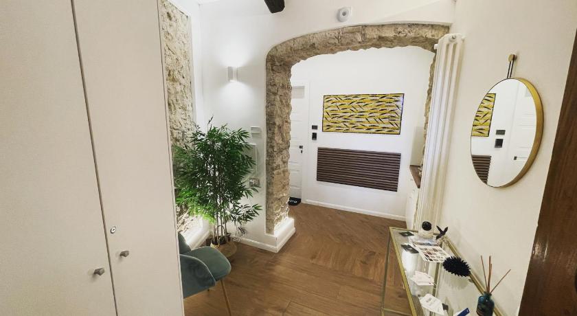 ヴィエトリ・スル・マーレ B&B Vietri Centro 2 3つ星 ホテル ロビー