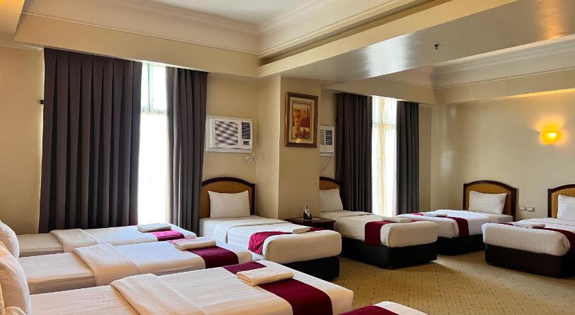 Image of Grand Family Suite (10 pax) 5