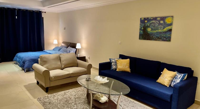Luxurious studio @ Pearl — Hotel in Doha