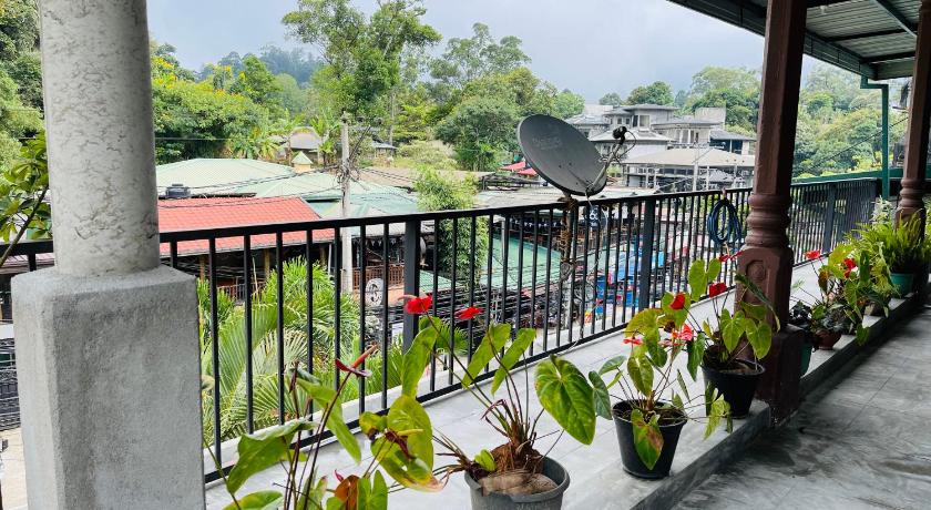 Jade Green Rest Inn photo