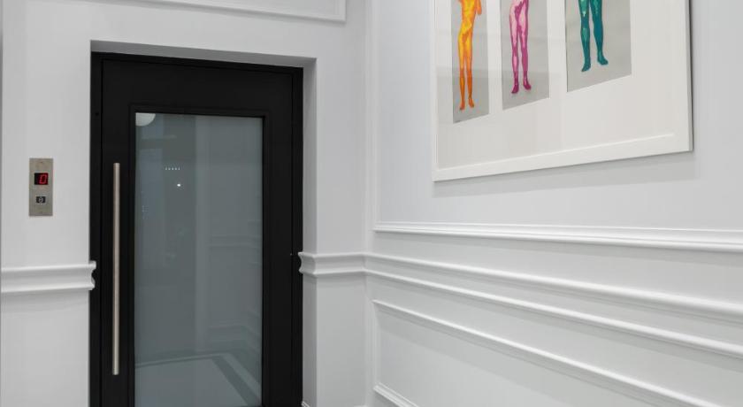 Praxitelous Luxury suites - image 14