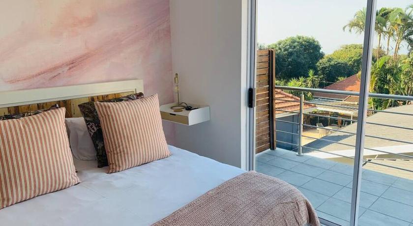 Sienna’s Seaview Guest Cottage — Hotel in Durban