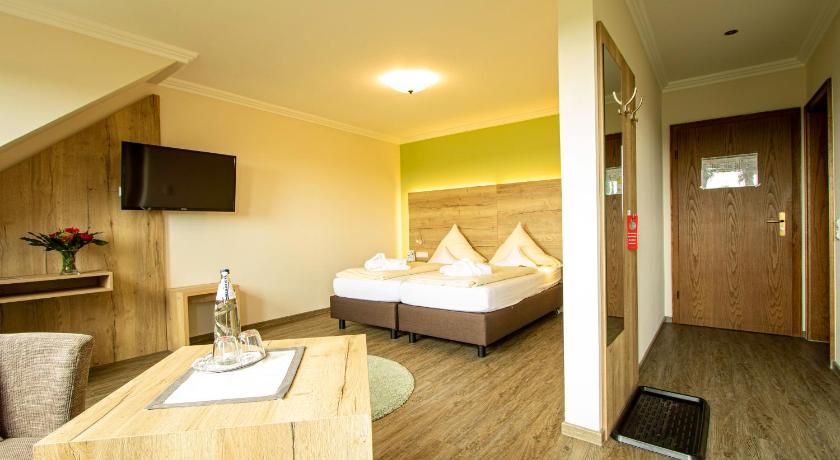 Image of Triple Room 3