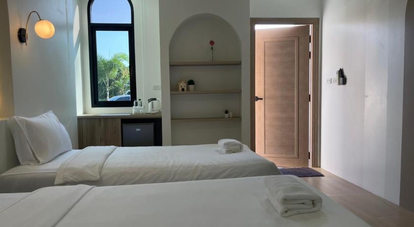 Image of Standard Twin Room 2