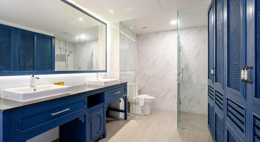 Image of Two Bedroom Suite 9