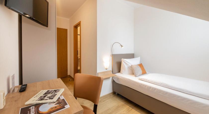 Hotel Bamberger Hof, garni photo