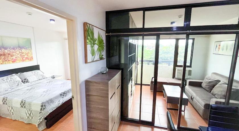 Condo Near SM with Free Parking Pool WIFI and Netflix - image 45
