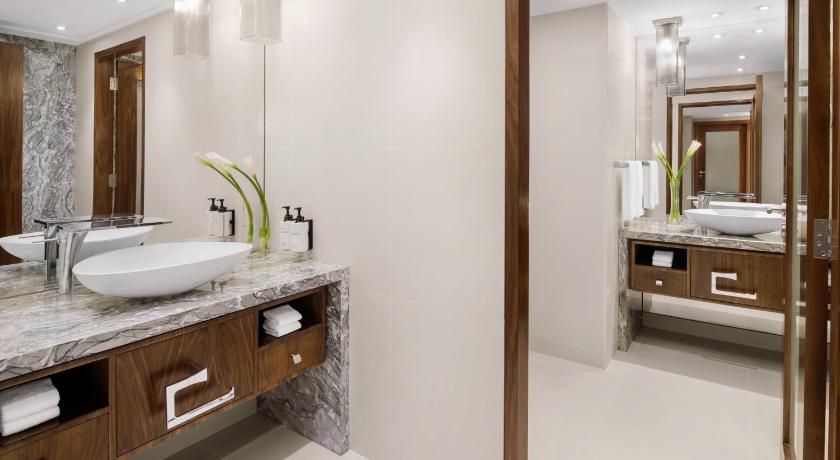 Image of Royal Suite 4