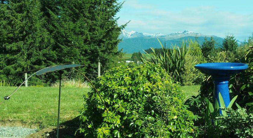 The Garden Room at Te Anau Country Accommodation photo