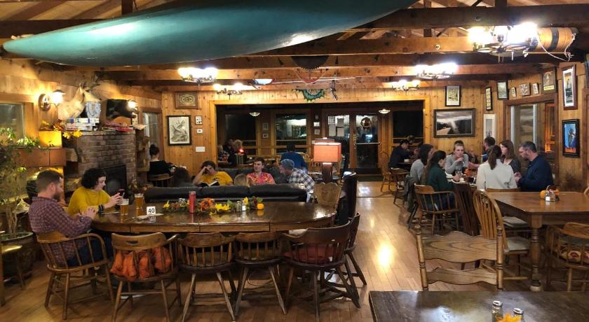 미드파인스 (CA) Yosemite Bug Rustic Mountain Resort 2성급 숙소 전망
