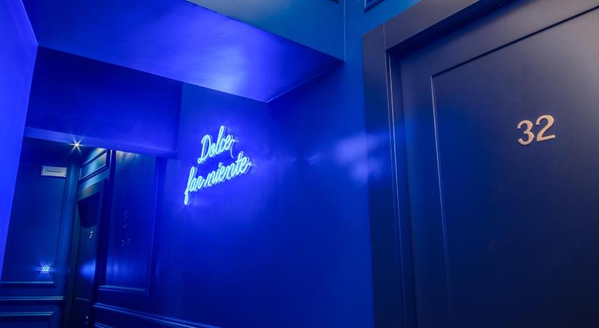 ローマ Palazzetto Trevi 4つ星 ホテル 施設