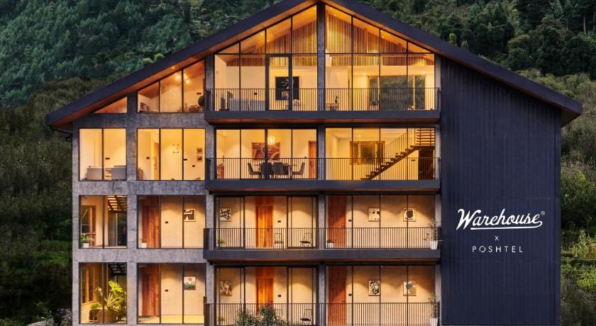Warehouse X Poshtel — Hotel in Manali