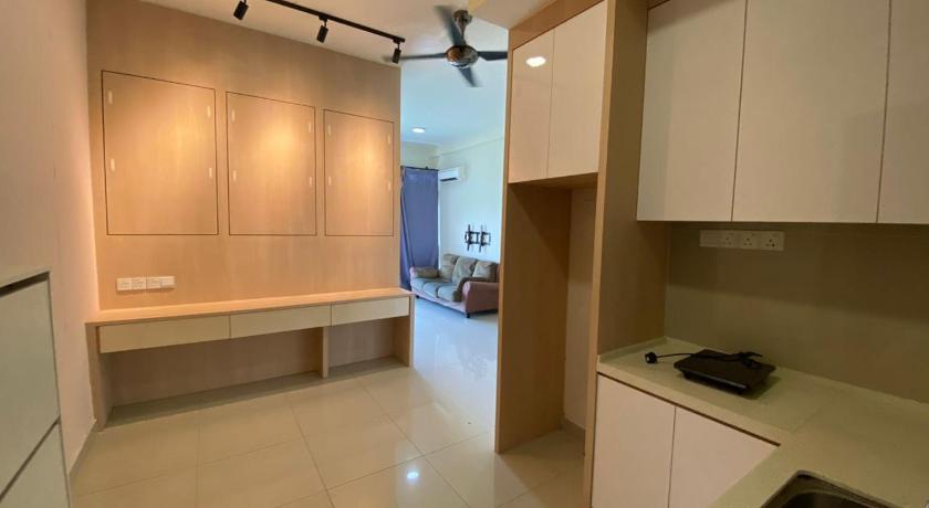 Johor Bahru 13a-Mount Austin Palazio studio 2 pax Wifi 4-Star Guesthouse exterior
