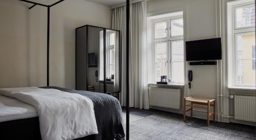 Image of Superior Double or Twin Room 4