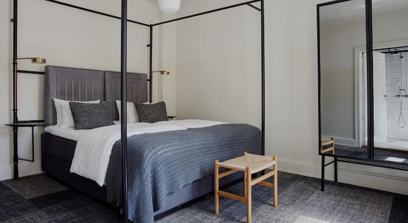 Image of Superior Double or Twin Room 3