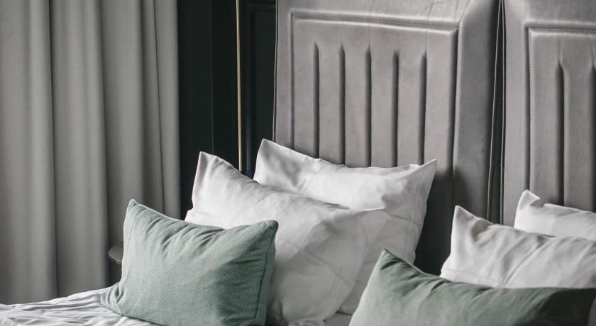 Image of Standard Double or Twin Room 9