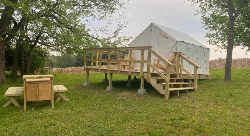 Tentrr Signature Site - Huckleberry Hideaway at The Stickley Farm — Hotel in Bristol (TN)