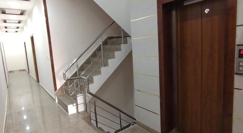 Hotel kartik photo