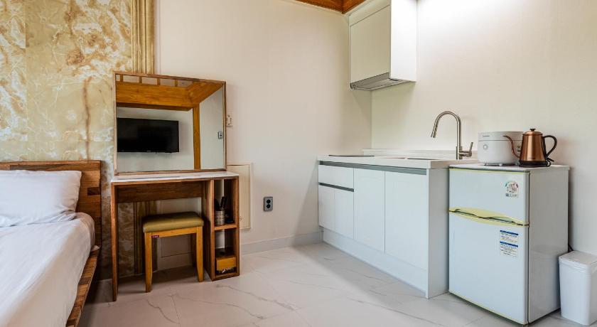 제주 애월 오션 스테이 (Jeju Aewol Ocean Stay) 3성급 게스트하우스 전망